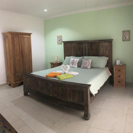 Aruba'S Bakval Suites Exterior foto