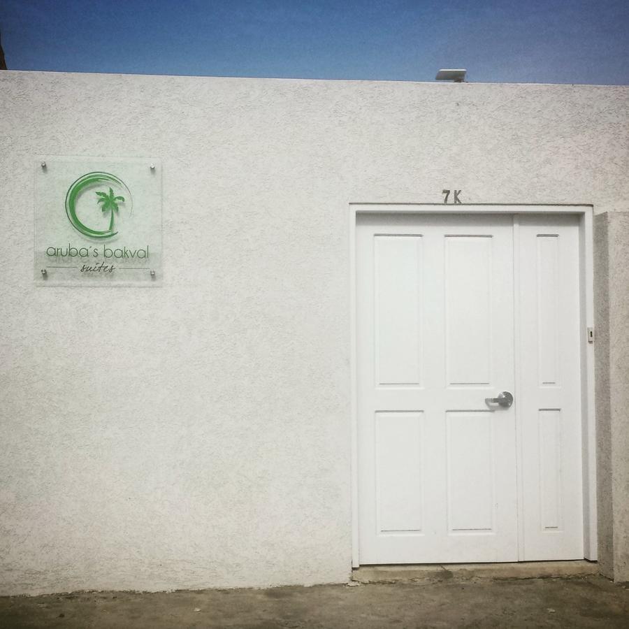 Aruba'S Bakval Suites Exterior foto